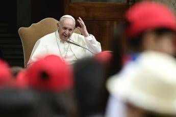 Papa: La libertà non arriva sballandosi Papa: La libertà non arriva sballandosi