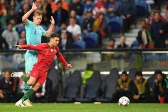 Ronaldo chiama De Ligt: Vieni alla Juve Ronaldo chiama De Ligt: Vieni alla Juve
