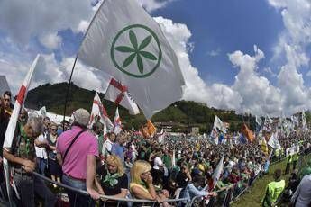 49 mln pesano su conti Lega 49 mln pesano su conti Lega