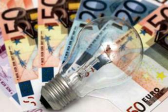 Tariffe, per Pmi italiane bollette luce e gas più care in Ue