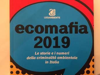 Storie e numeri della criminalità ambientale in Italia Storie e numeri della criminalità ambientale in Italia