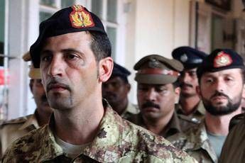 Marò Latorre: Dopo sentenza Aja ancora firma in caserma e restrizioni Marò Latorre: Dopo sentenza Aja ancora firma in caserma e restrizioni
