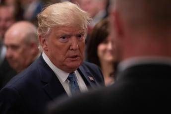 Trump: ''L'ambasciatore britannico è un idiota