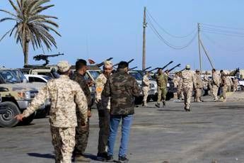 Forze Haftar accettano tregua Onu Forze Haftar accettano tregua Onu