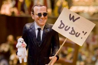 Berlusconi eletto miglior amico dei propri cani Berlusconi eletto miglior amico dei propri cani