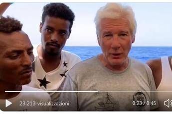 Richard Gere contro dl sicurezza bis