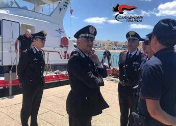Carabinieri: Sicilia, gen. Cataldo in visita a Favignana Carabinieri: Sicilia, gen. Cataldo in visita a Favignana