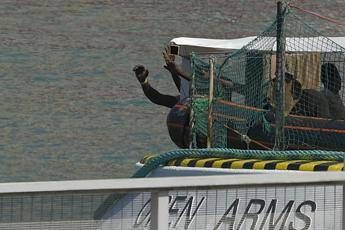 Medico Lampedusa: Troppi 18 giorni in mare, fateli scendere