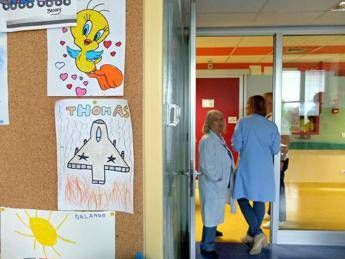 Malattie rare: il caso, medico dei grandi la mia non sapeva nemmeno scriverla Malattie rare: il caso, medico dei grandi la mia non sapeva nemmeno scriverla