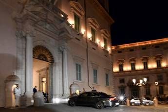 Piazza Affari apre in rialzo e scommette sul non voto Piazza Affari apre in rialzo e scommette sul non voto