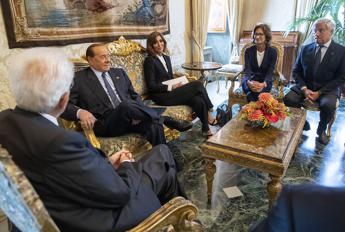 Berlusconi: Esecutivo centrodestra o voto