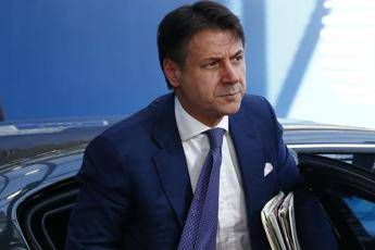 Conte: Fase delicata per l'Italia Conte: Fase delicata per l'Italia