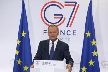 Tusk 'promuove' Conte: Esempio di lealtà in Europa