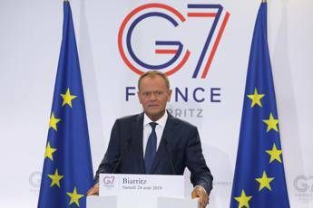 Tusk 'promuove' Conte: Esempio di lealtà in Europa Tusk 'promuove' Conte: Esempio di lealtà in Europa