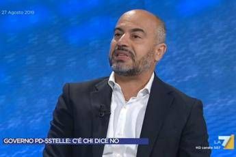 Paragone: Non voterò fiducia a governo col Pd Paragone: Non voterò fiducia a governo col Pd
