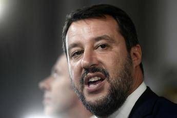 Salvini contro i tortellini di pollo: Stanno cancellando la nostra storia Salvini contro i tortellini di pollo: Stanno cancellando la nostra storia