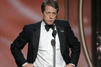 Hugh Grant contro Boris Johnson: Non fotterai il futuro dei miei figli Hugh Grant contro Boris Johnson: Non fotterai il futuro dei miei figli