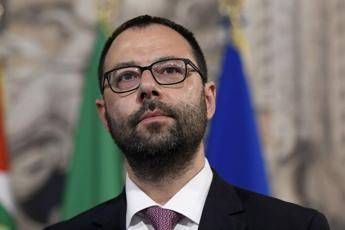 Patuanelli: Fino a 25 mila euro prestito garanzia al 100% Patuanelli: Fino a 25 mila euro prestito garanzia al 100%