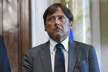 Stefàno: Lega gioca a 'Game of Poltrones' Stefàno: Lega gioca a 'Game of Poltrones'