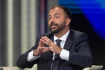 M5S, Fioramonti attacca: Metodo restituzioni poco trasparente M5S, Fioramonti attacca: Metodo restituzioni poco trasparente