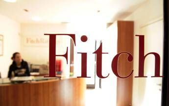 Fitch conferma rating Italia BBB con outlook negativo Fitch conferma rating Italia BBB con outlook negativo