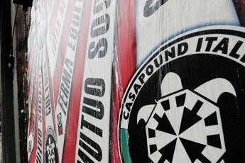 Leader CasaPound Trieste sospeso dal lavoro dopo blitz in consiglio Fvg Leader CasaPound Trieste sospeso dal lavoro dopo blitz in consiglio Fvg