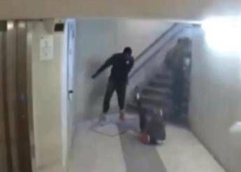 Aggressione in stazione assalto a due donne arrestato