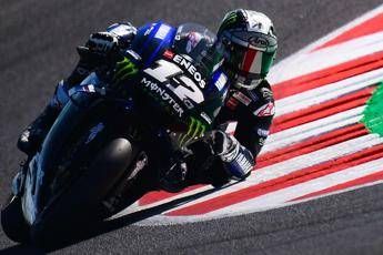 Vinales in pole