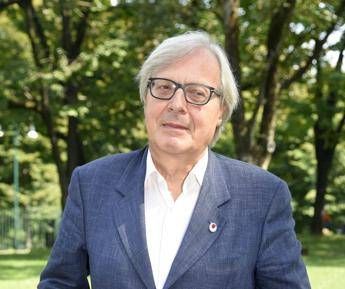 Emilia Romagna, Sgarbi: La Lega è nuovo partito comunista Emilia Romagna, Sgarbi: La Lega è nuovo partito comunista