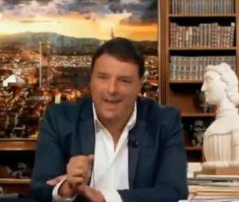 Gestacci e pernacchie, il Renzi virtuale di Striscia fa strike Gestacci e pernacchie, il Renzi virtuale di Striscia fa strike