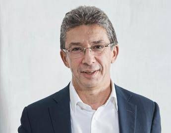 Philip Morris: Stop a trattative con Altria su potenziale fusione Philip Morris: Stop a trattative con Altria su potenziale fusione