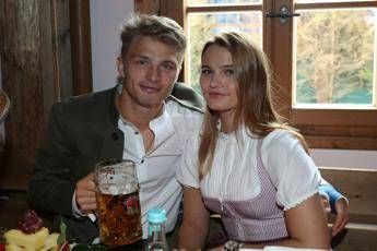 Chiude l'Oktoberfest, bevuti 'solo' 7 milioni di litri di birra Chiude l'Oktoberfest, bevuti 'solo' 7 milioni di litri di birra