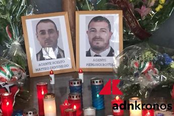 Trieste, funerali agenti uccisi dopo le autopsie