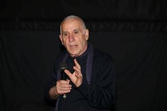 Vergogna, si permette ancora a Curcio di pontificare Vergogna, si permette ancora a Curcio di pontificare