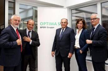Gruppo BPER, inaugurati a Modena i nuovi locali di Optima Sim Gruppo BPER, inaugurati a Modena i nuovi locali di Optima Sim