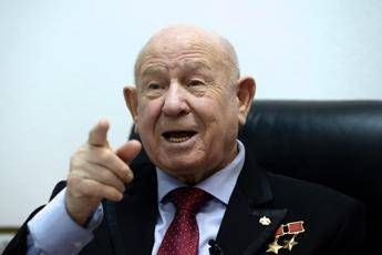 Addio a Alexei Leonov, primo spacewalker della storia