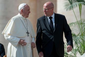 Papa accetta dimissioni del capo della Gendarmeria