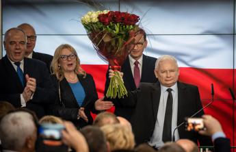 Polonia, la destra doppia gli avversari