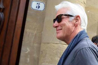 Siria, Richard Gere: Imbarazzato da Trump