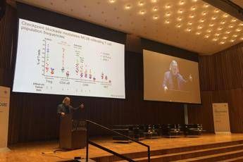 Nobel Allison: Con immunoterapia le aziende devono rivedere la ricerca Nobel Allison: Con immunoterapia le aziende devono rivedere la ricerca