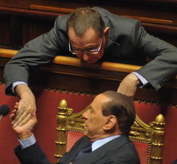 Berlusconi: Piango Paolo, mi è mancato molto in questi anni