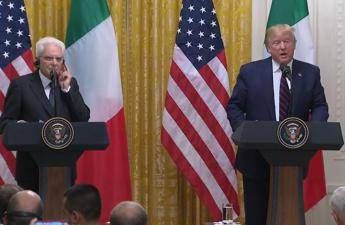 Trump: Italia non versa abbastanza alla Nato Trump: Italia non versa abbastanza alla Nato