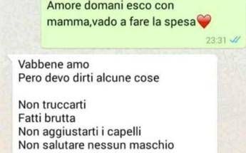 Copriti o ti uccido, la chat con la moglie morta strangolata