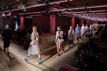 Prada vola in Giappone con la Resort