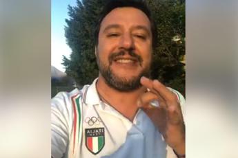 Salvini visita stalla: Tasseranno anche emissioni delle vacche