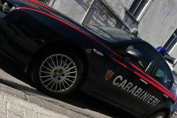 Roma, tenta di prendere pistola a carabiniere: paura in hotel Roma, tenta di prendere pistola a carabiniere: paura in hotel