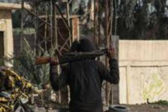 Isis, nuovo portavoce: Trump è vecchio e goffo Isis, nuovo portavoce: Trump è vecchio e goffo