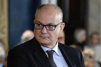 https://www.adnkronos.com/rf/image_size_400x300/Pub/AdnKronos/Assets/Immagini/2019/11/03/gualtieri_ftg.jpg https://www.adnkronos.com/rf/image_size_400x300/Pub/AdnKronos/Assets/Immagini/2019/11/03/gualtieri_ftg.jpg