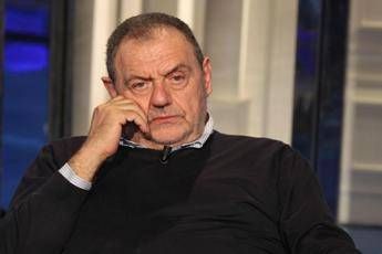 Vissani: Governo ha ucciso i ristoranti, ora portiamo Conte in tribunale Vissani: Governo ha ucciso i ristoranti, ora portiamo Conte in tribunale