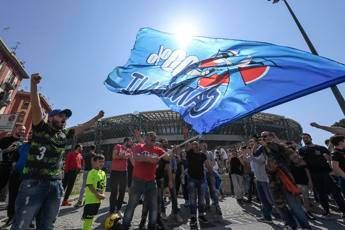 Ammutinamento, tutti contro i giocatori del Napoli